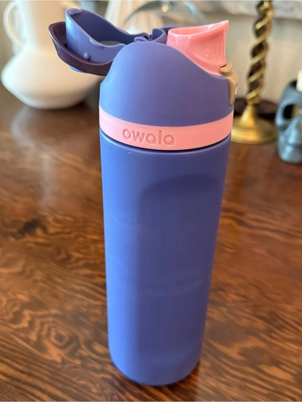 Owala periwinkle Blue Water Bottle with Pink Accent 24oz